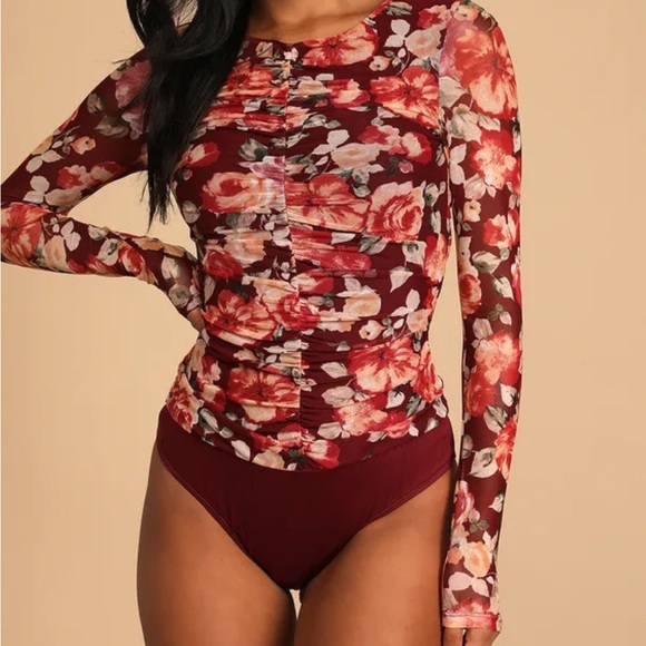 Beyond Blooms Burgundy Floral Print Ruched Long Sleeve Bodysuit - Picture 4 of 5